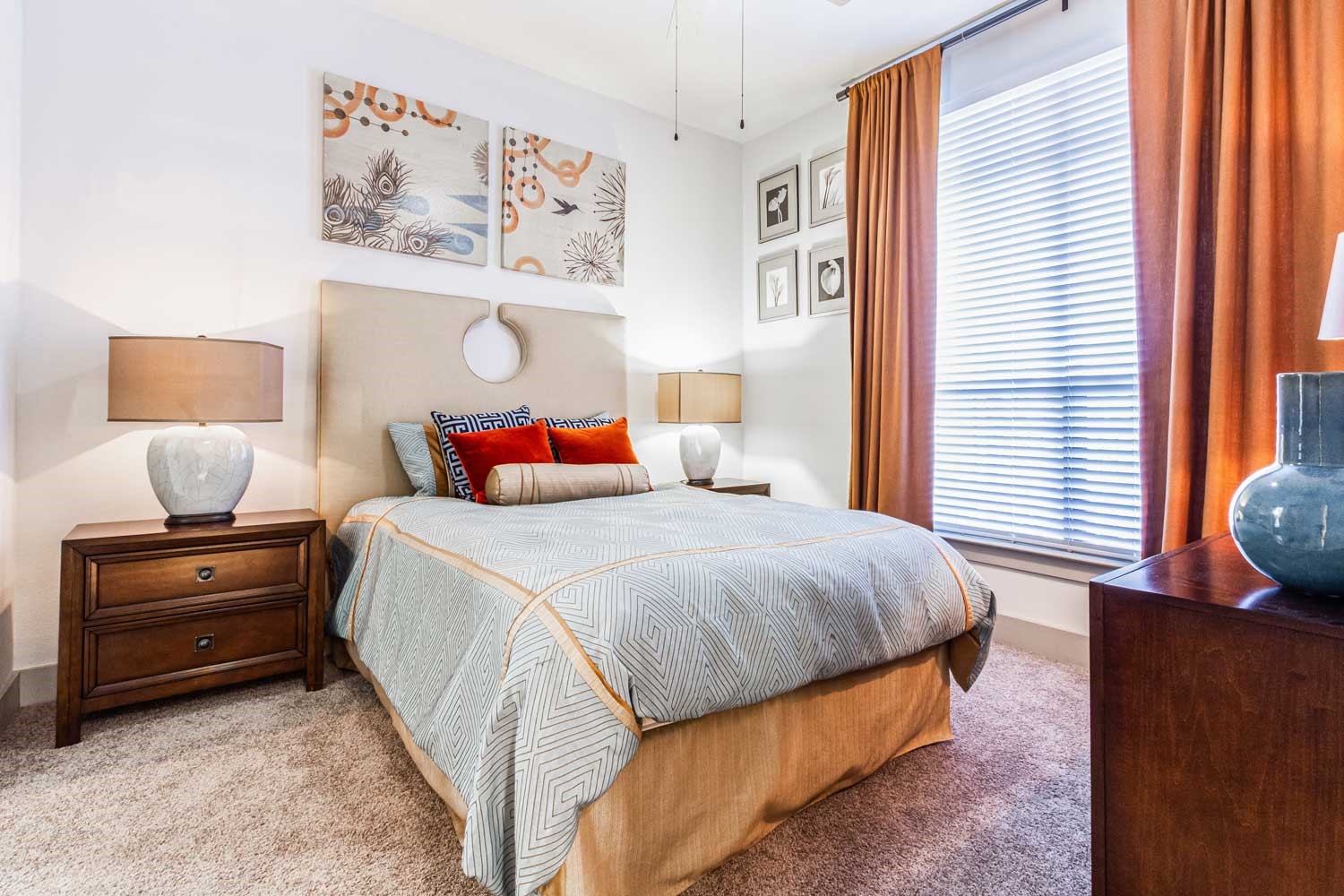 2525 South Voss Road, Unit 408 Houston, TX 77057 - Photo 15 of 31 a bedroom with a bed and wooden floor