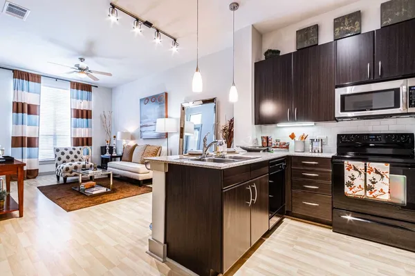 $2,001 | 2525 South Voss Road, Unit 408, Houston, TX 77057