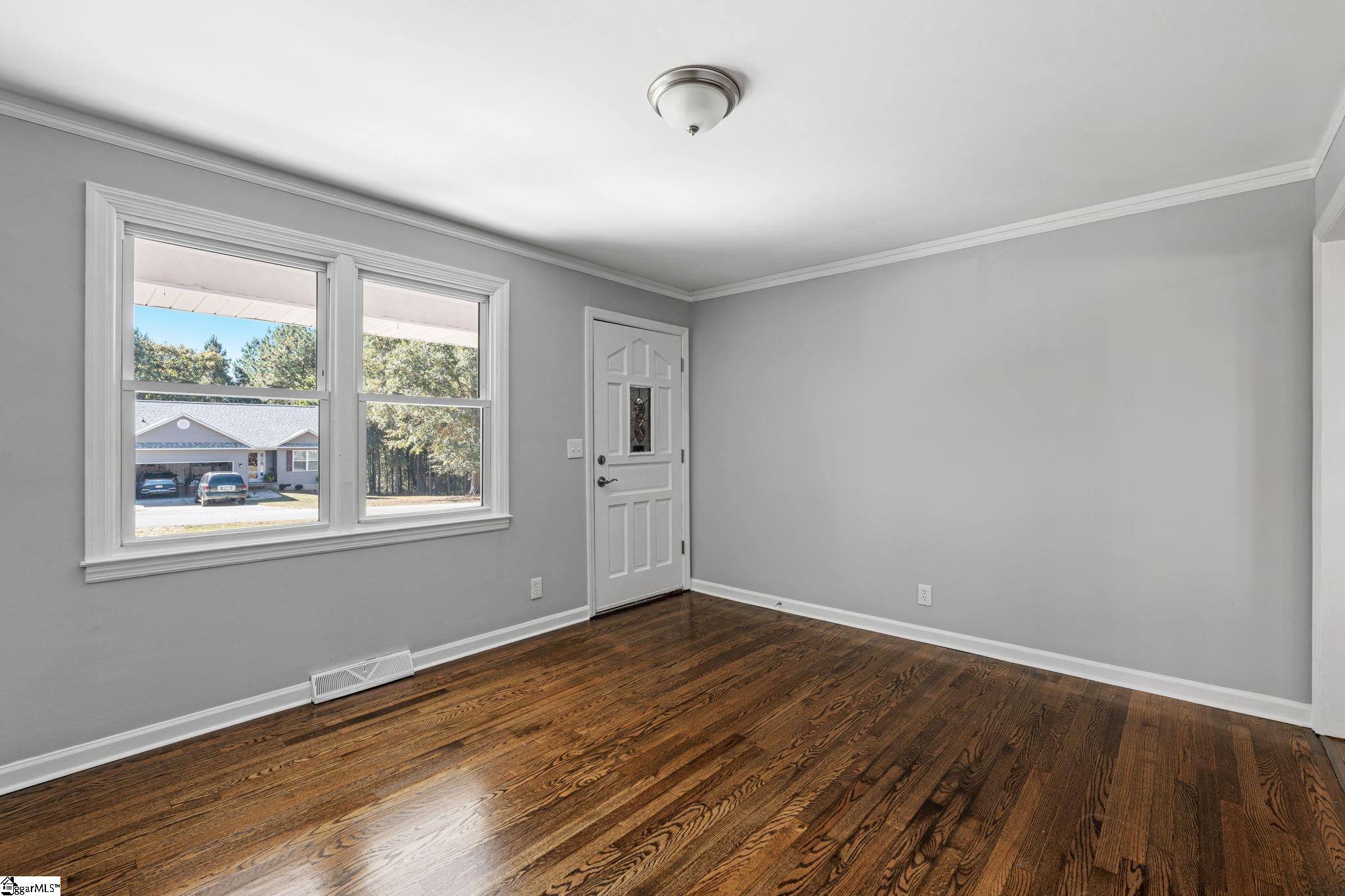 116 Ridgecrest Drive Williamston, SC 29697 - Photo 2 of 29 Gallery Image 2