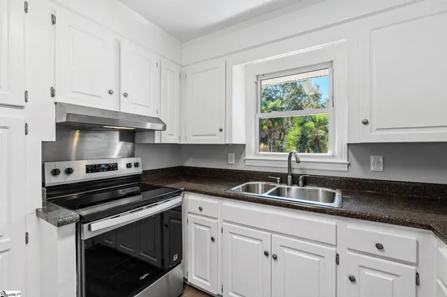 $289,000 | 116 Ridgecrest Drive, Williamston, SC 29697