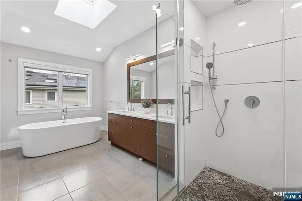 $12,000 | 34 Merrifield Way, Cresskill, NJ 07626