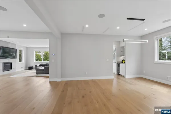 $12,000 | 34 Merrifield Way, Cresskill, NJ 07626