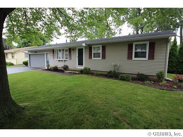 150 Eaton Road Irondequoit, NY 14617 - Photo 1 of 1 Exterior Front