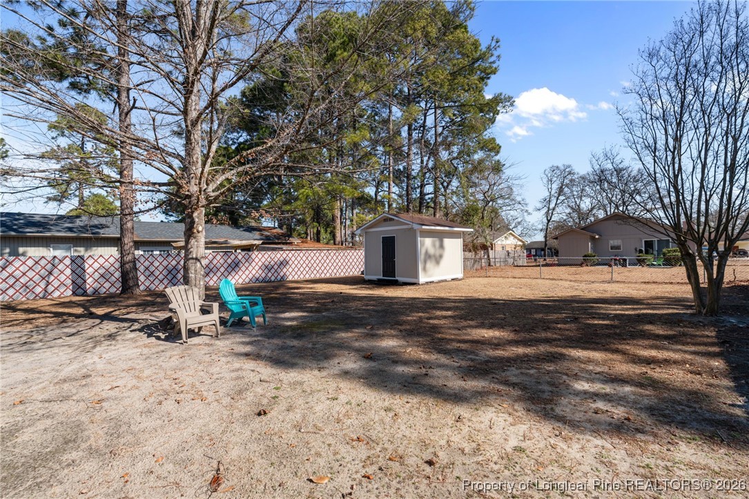 3705 Persimmon Road Hope Mills, NC 28348 - Photo 40 of 44