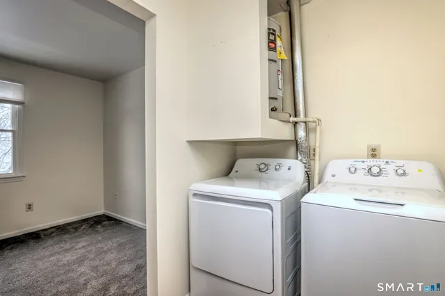 $1,600 | 14 Cherry Street, Unit E, Milford, CT 06460