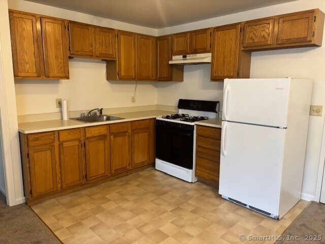 14 Cherry Street, Unit E Milford, CT 06460 - Photo 4 of 10