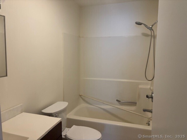 14 Cherry Street, Unit E Milford, CT 06460 - Photo 7 of 10