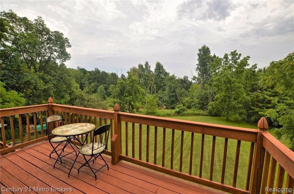 11050 Denton Hill Road Fenton, MI 48430 - Photo 17 of 38 GetMedia (16).jpg