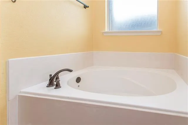 $220,000 | 30385 Dawson Lane, Hammond, LA 70403