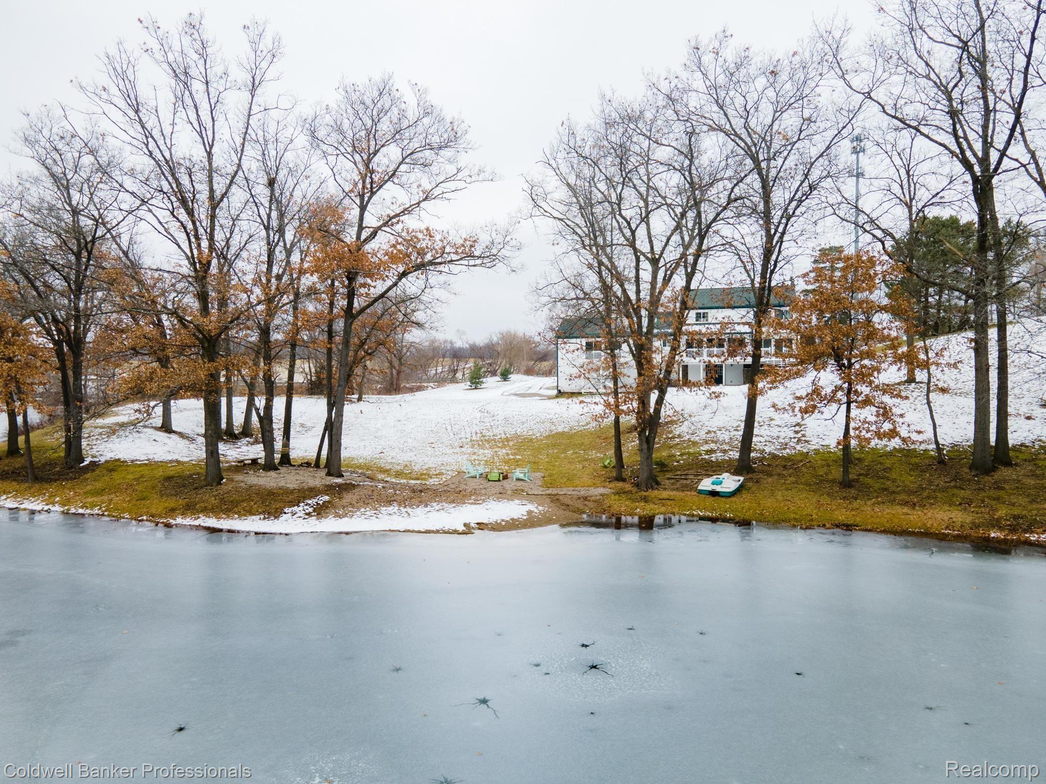 565 Clyde Road Highland, MI 48357 - Photo 49 of 52 51-web-or-mls-565-Clyde-Rd-51.jpg