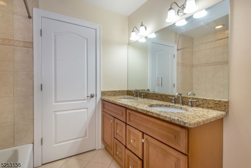 17 Halina Lane Butler, NJ 07405 - Photo 16 of 19 Gallery Image 16