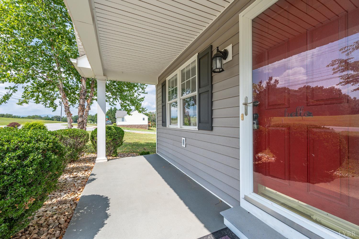 1583 Link Road Bedford, VA 24523 - Photo 7 of 40