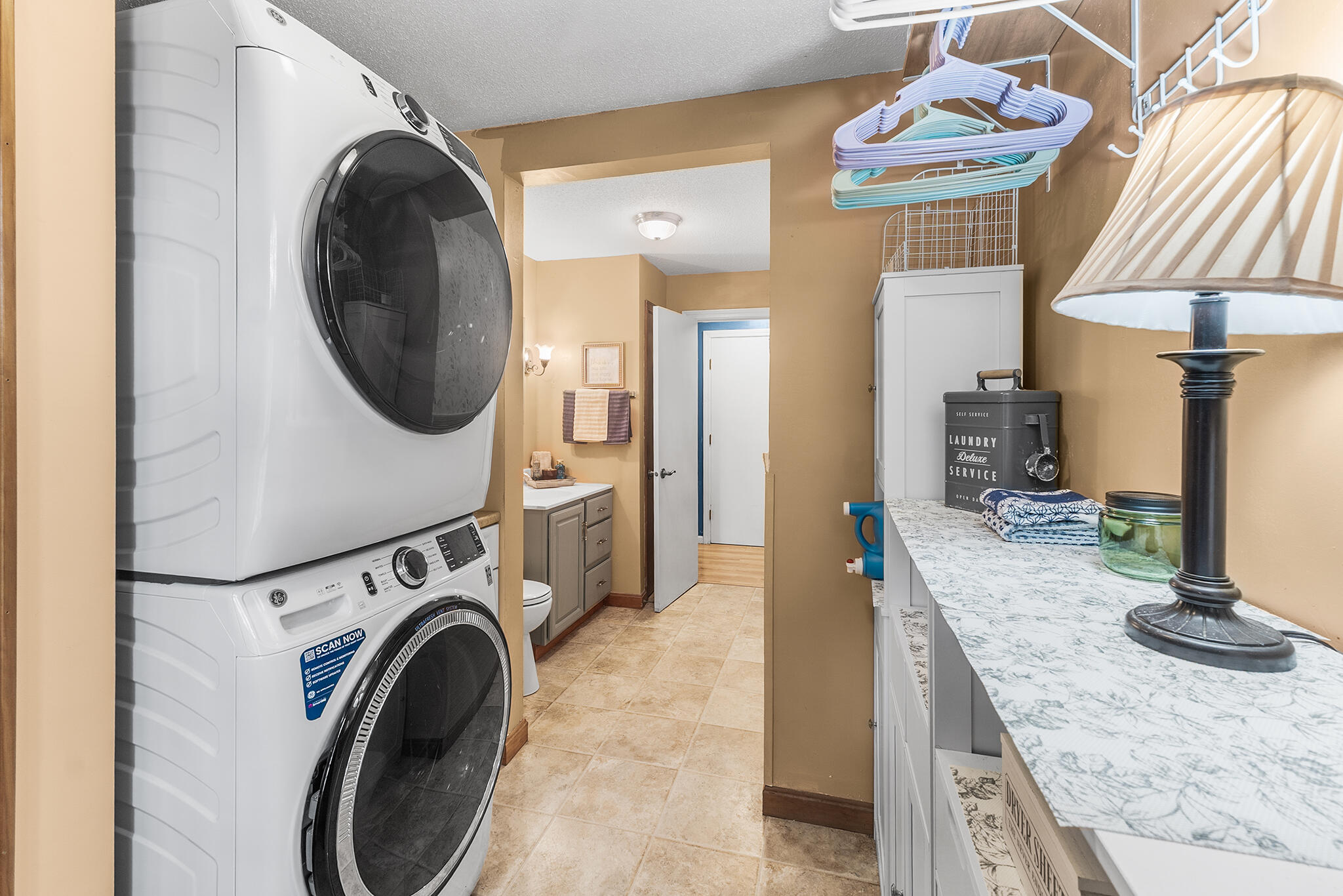 28 Hillview Avenue Limerick, ME 04048 - Photo 17 of 32 28 Hillview Ave Limerick, ME-24