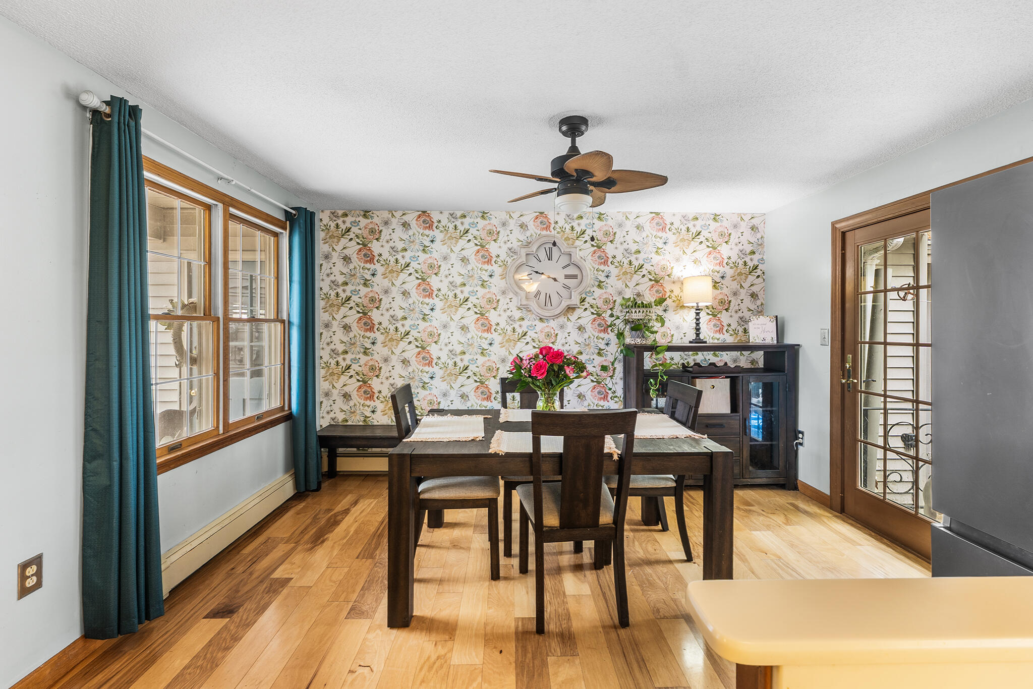 28 Hillview Avenue Limerick, ME 04048 - Photo 5 of 32 28 Hillview Ave Limerick, ME-07