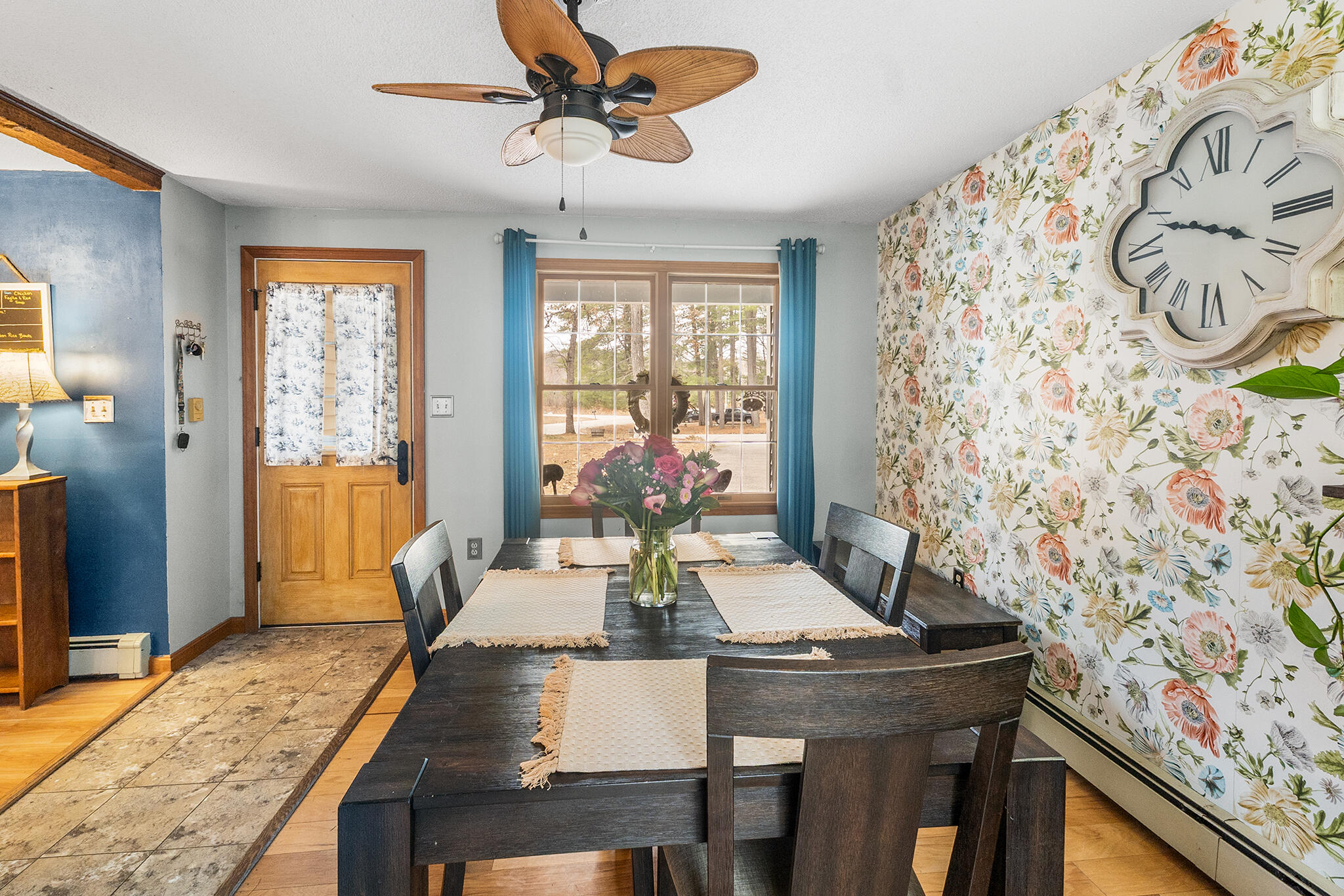 28 Hillview Avenue Limerick, ME 04048 - Photo 6 of 32 28 Hillview Ave Limerick, ME-08