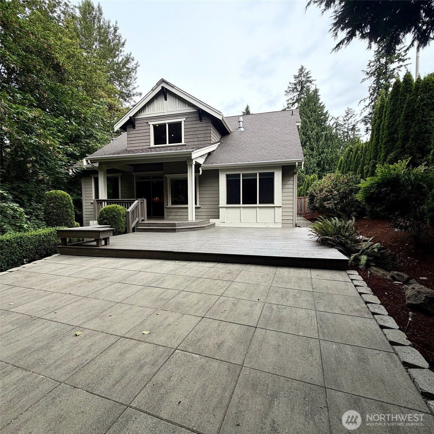 1727 Nile Avenue Northeast Renton, WA 98059 - Photo 24 of 30