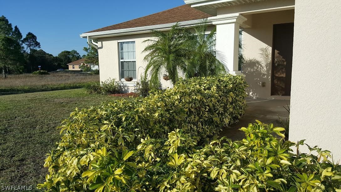 1303 Meadow Road Lehigh Acres, FL 33976 - Photo 3 of 25 Gallery Image 3