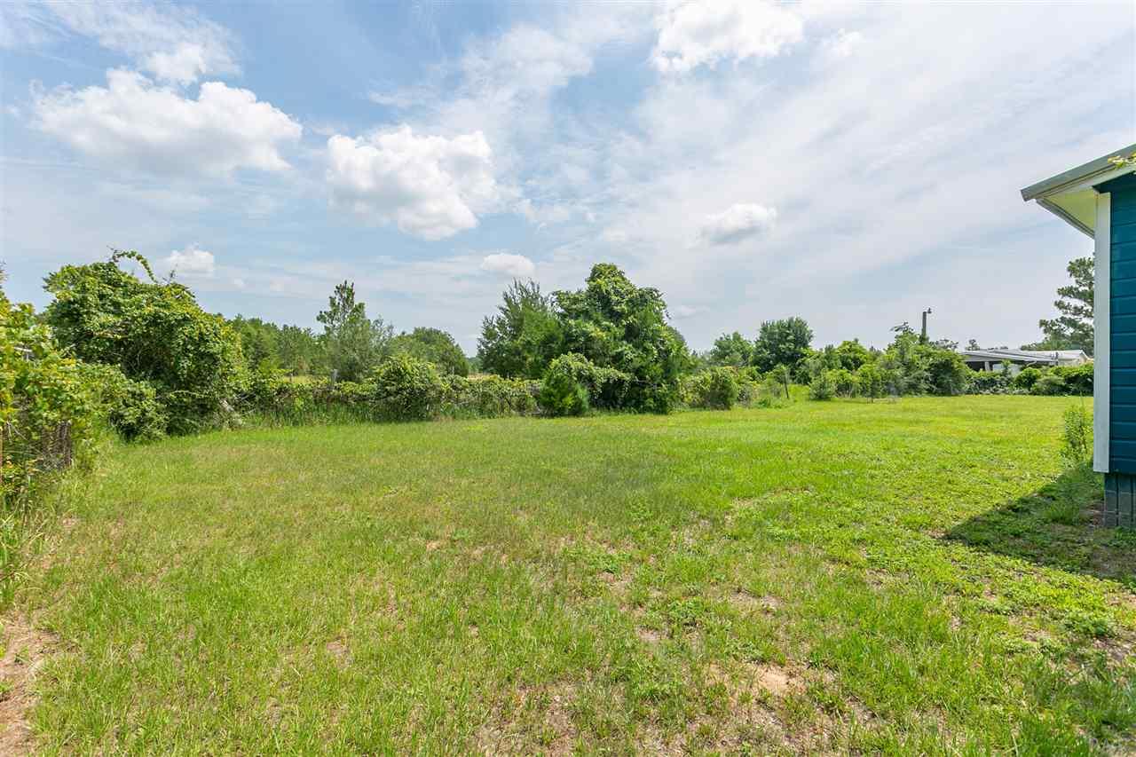 9422 Nichols Lake Road Milton, FL 32583 - Photo 17 of 19 Gallery Image 17