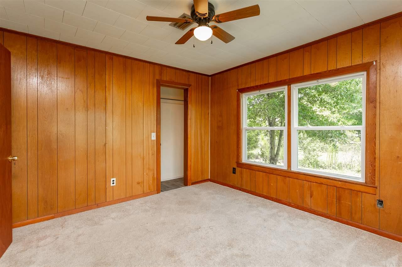 9422 Nichols Lake Road Milton, FL 32583 - Photo 8 of 19 Gallery Image 8