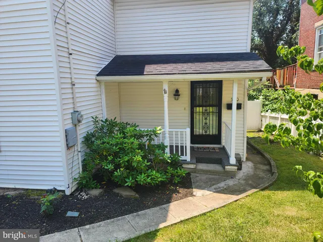$129,500 | 520 Cumberland Street, Cumberland, MD 21502