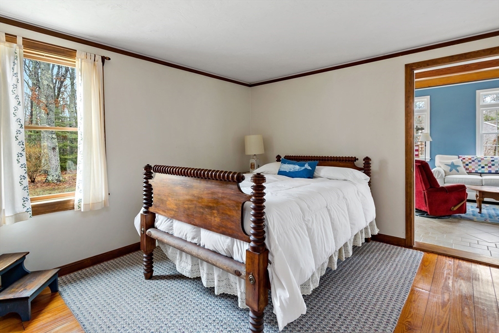 204 Farmersville Road Sandwich, MA 02563 - Photo 8 of 24 Gallery Image 8