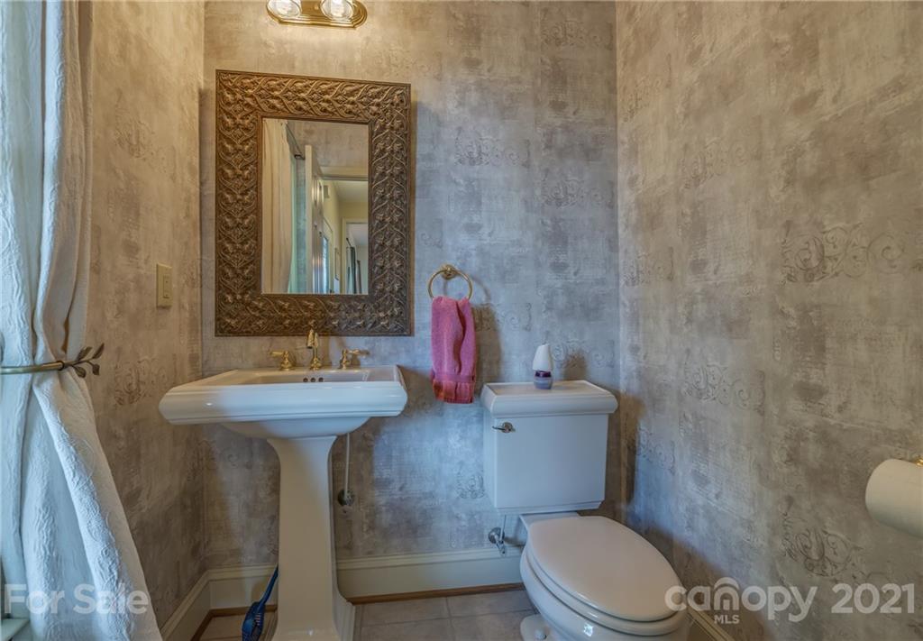 37 Table Rock Road Old Fort, NC 28762 - Photo 23 of 46 Gallery Image 23