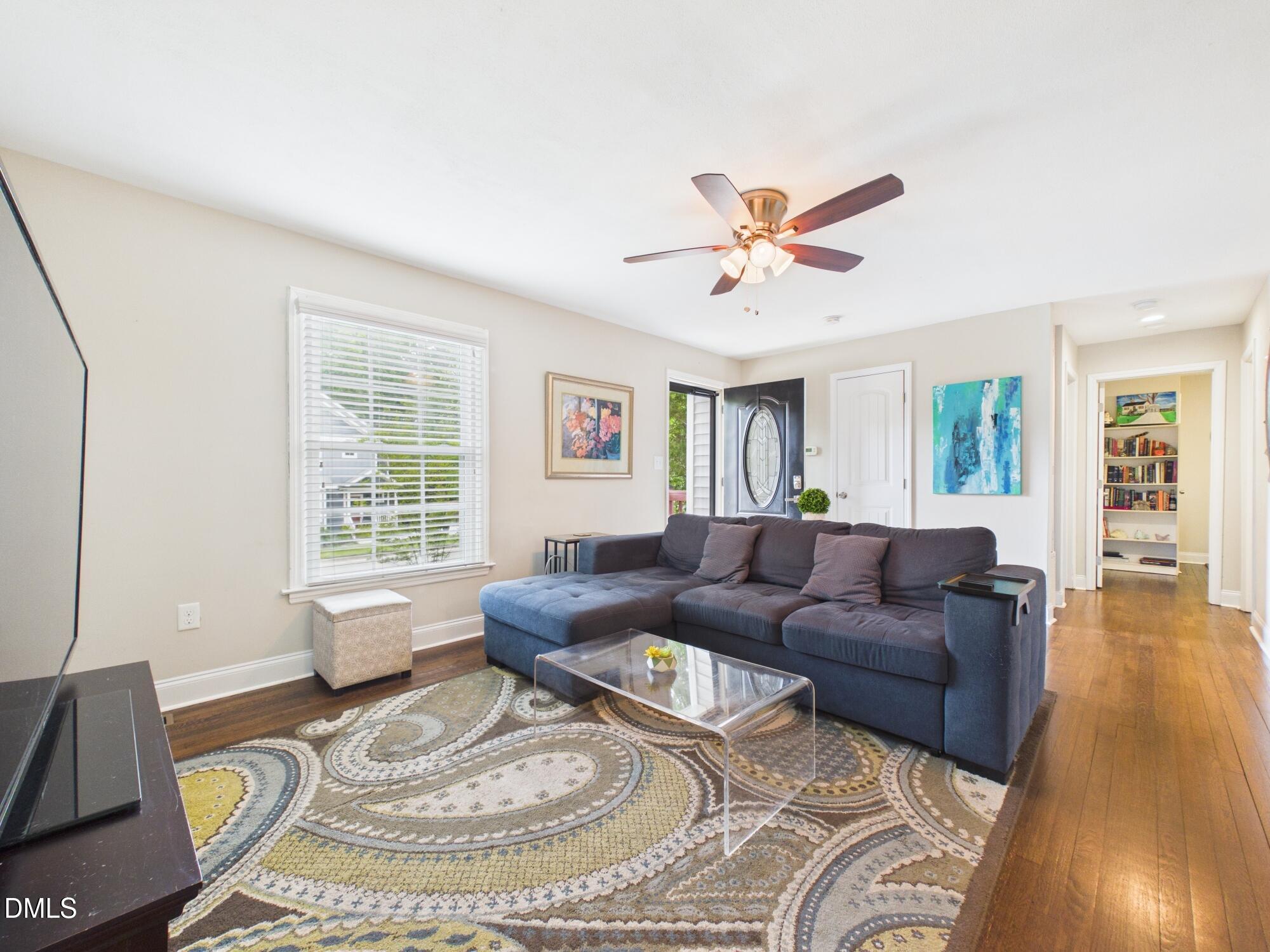 109 Blanchard Street Raleigh, NC 27603 - Photo 12 of 56 CAM06384G6-PR0007-STILL025