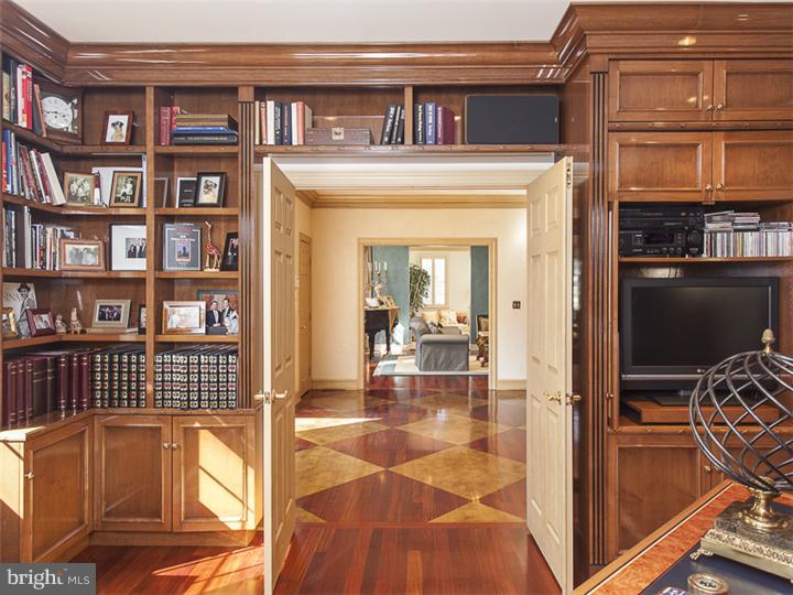 68 Farrand Road Princeton, NJ 08540 - Photo 8 of 25 Office / Study
