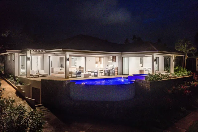 $4,425,000 | 27 Kaulele Place, Lahaina, HI 96761