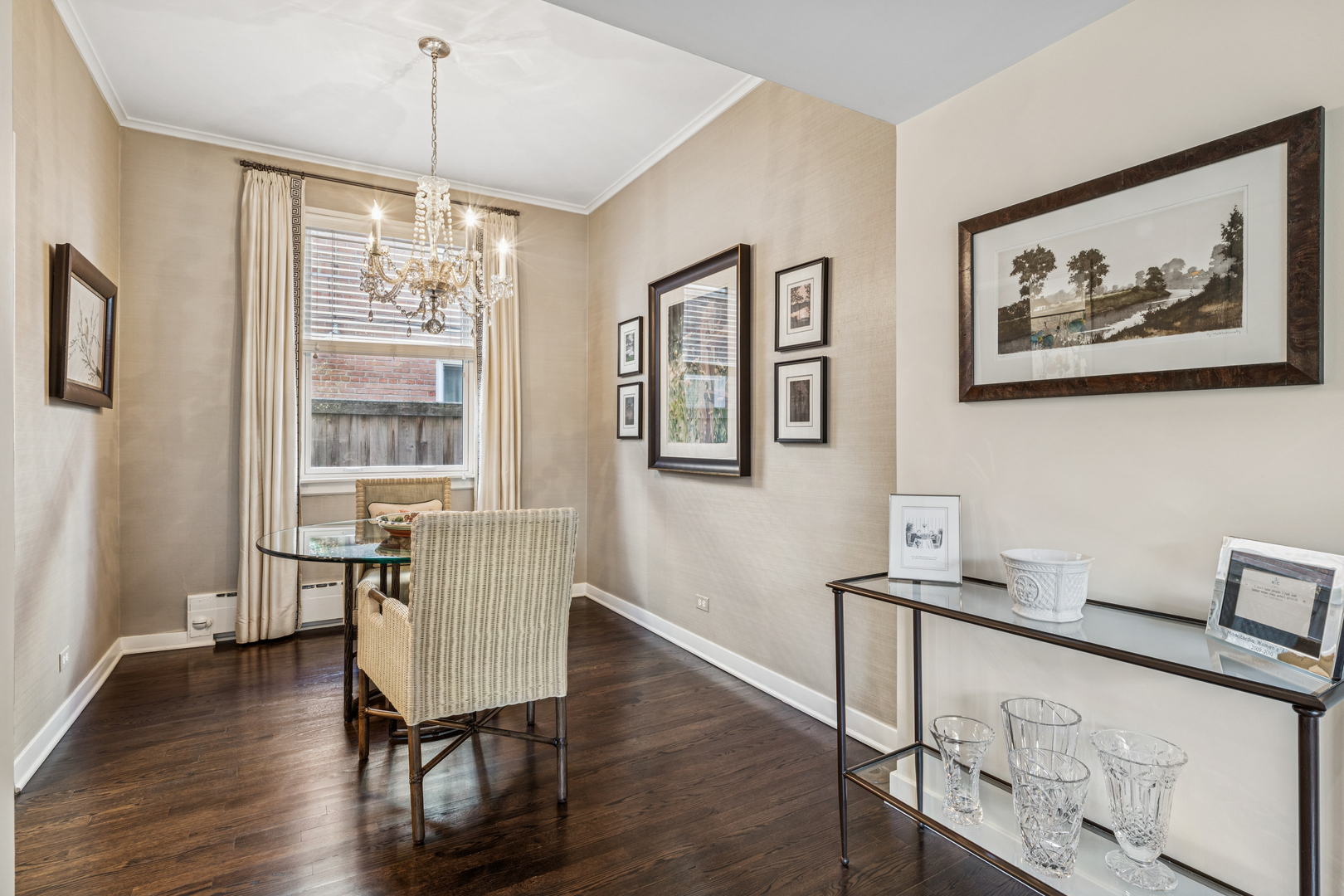 943 Westmoor Road Winnetka, IL 60093 - Photo 5 of 25 a workspace with furniture and window