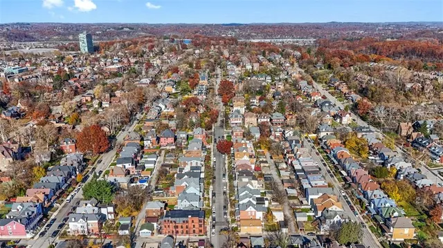 $2,000 | 813 North Sheridan Avenue, Unit 2, Pittsburgh, PA 15206