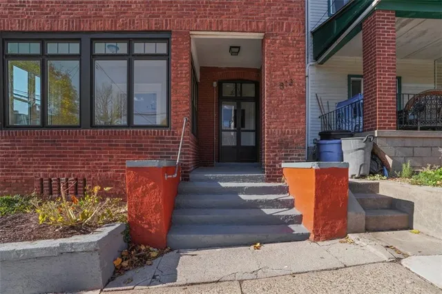 $2,000 | 813 North Sheridan Avenue, Unit 2, Pittsburgh, PA 15206