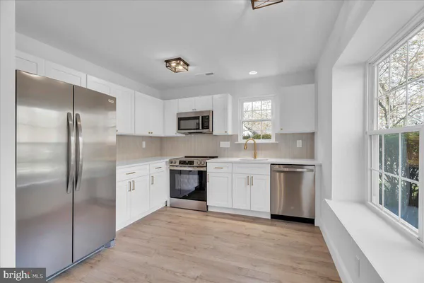 $399,900 | 38 Pinecrest Drive, Woodbury, NJ 08096