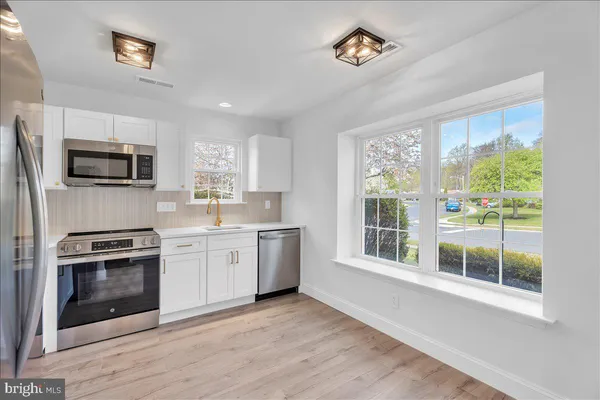 $399,900 | 38 Pinecrest Drive, Woodbury, NJ 08096