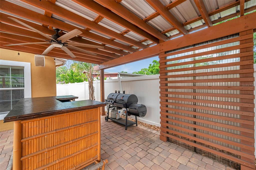 4815 Plantation Drive Tampa, FL 33615 - Photo 31 of 43 a room with furniture