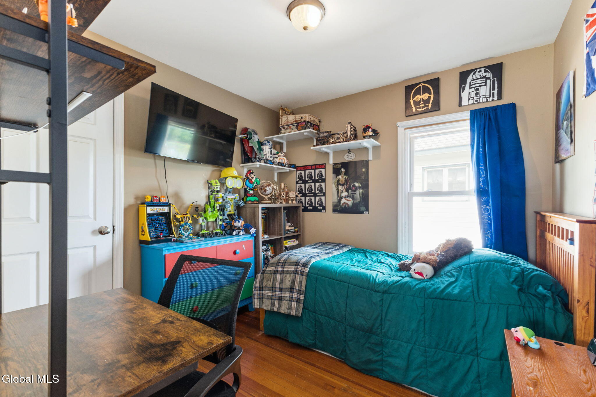 63 Osborne Road Colonie, NY 12205 - Photo 20 of 40 24-63OsborneRd_024