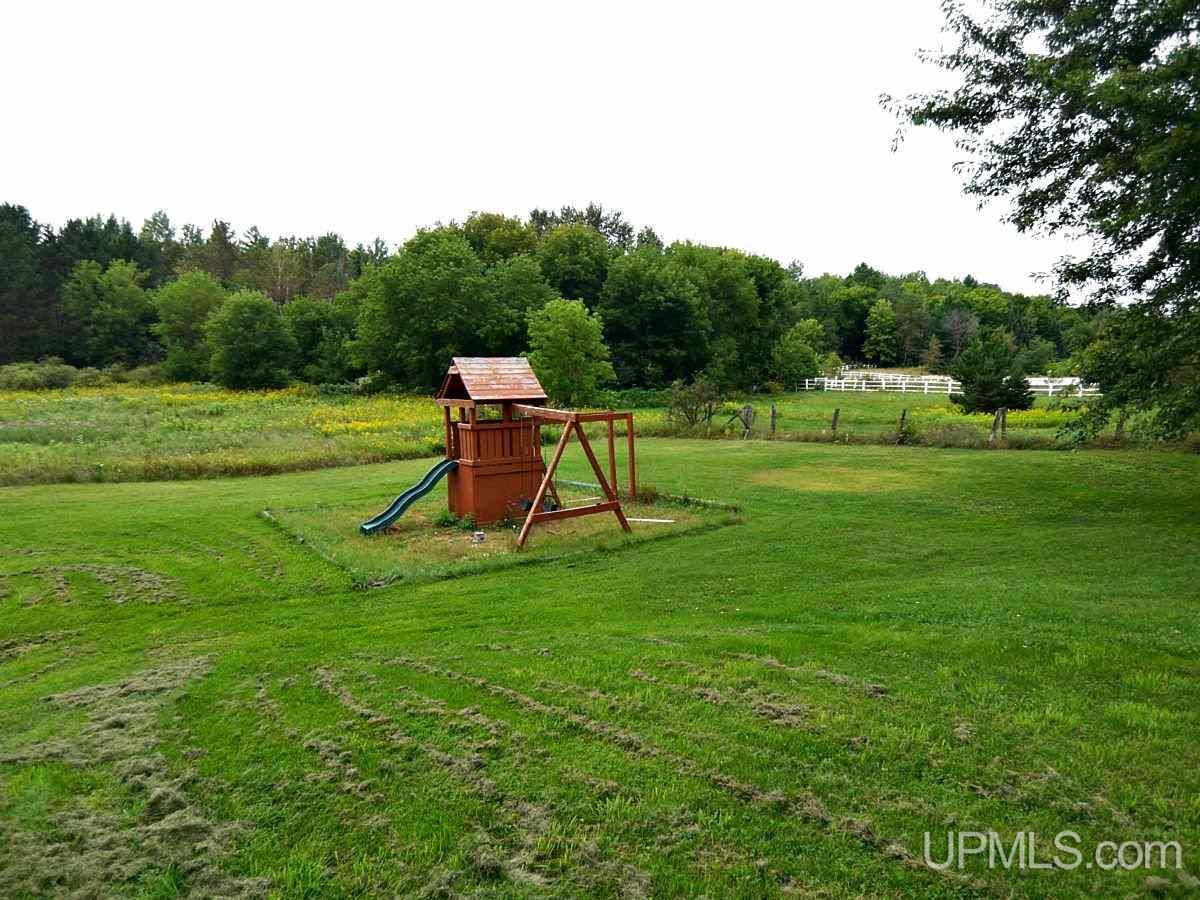 749 North Co Road Niagara, WI 54151 - Photo 22 of 25
