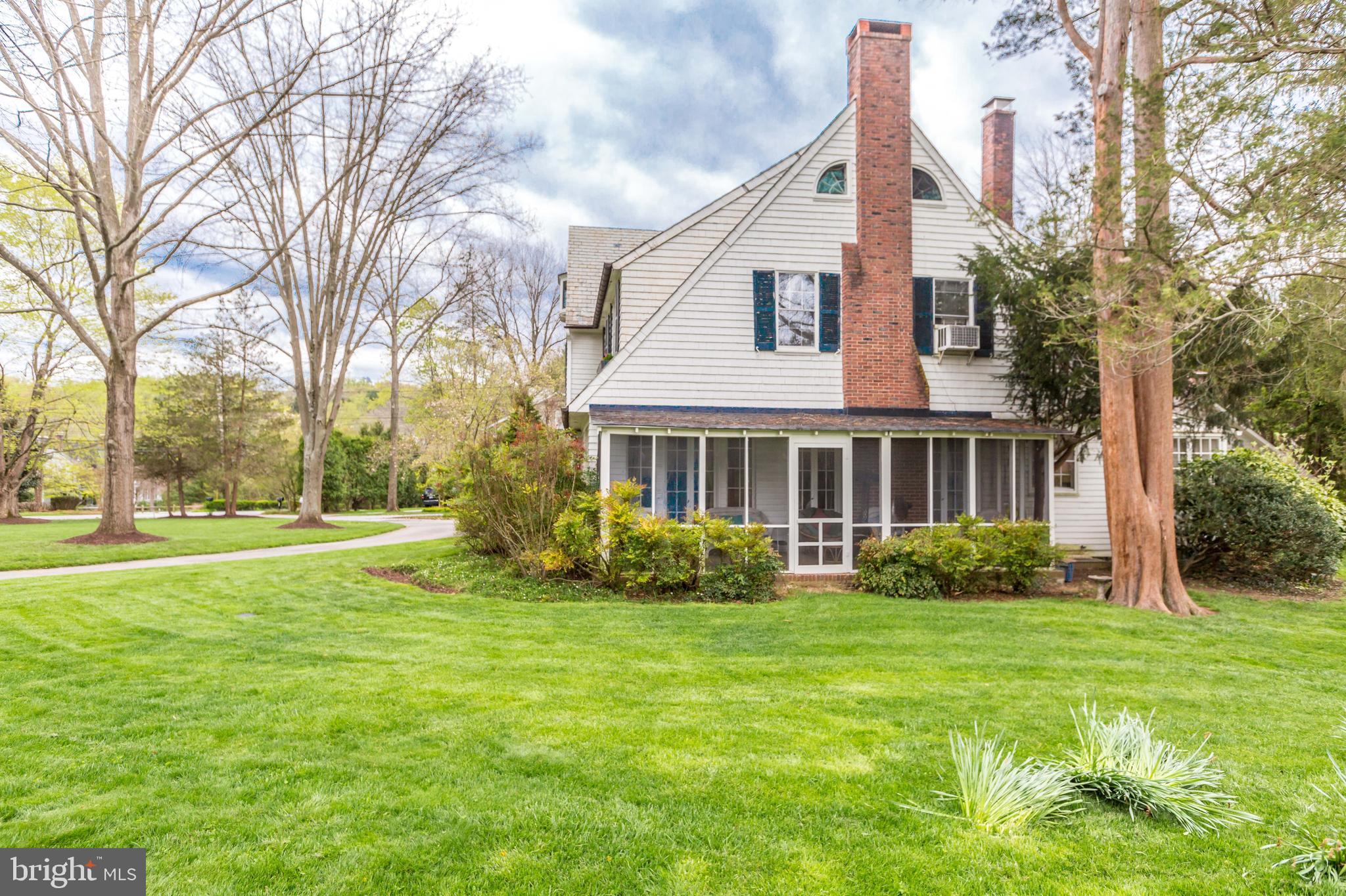 1608 Ruxton Road Towson, MD 21204 - Photo 18 of 18