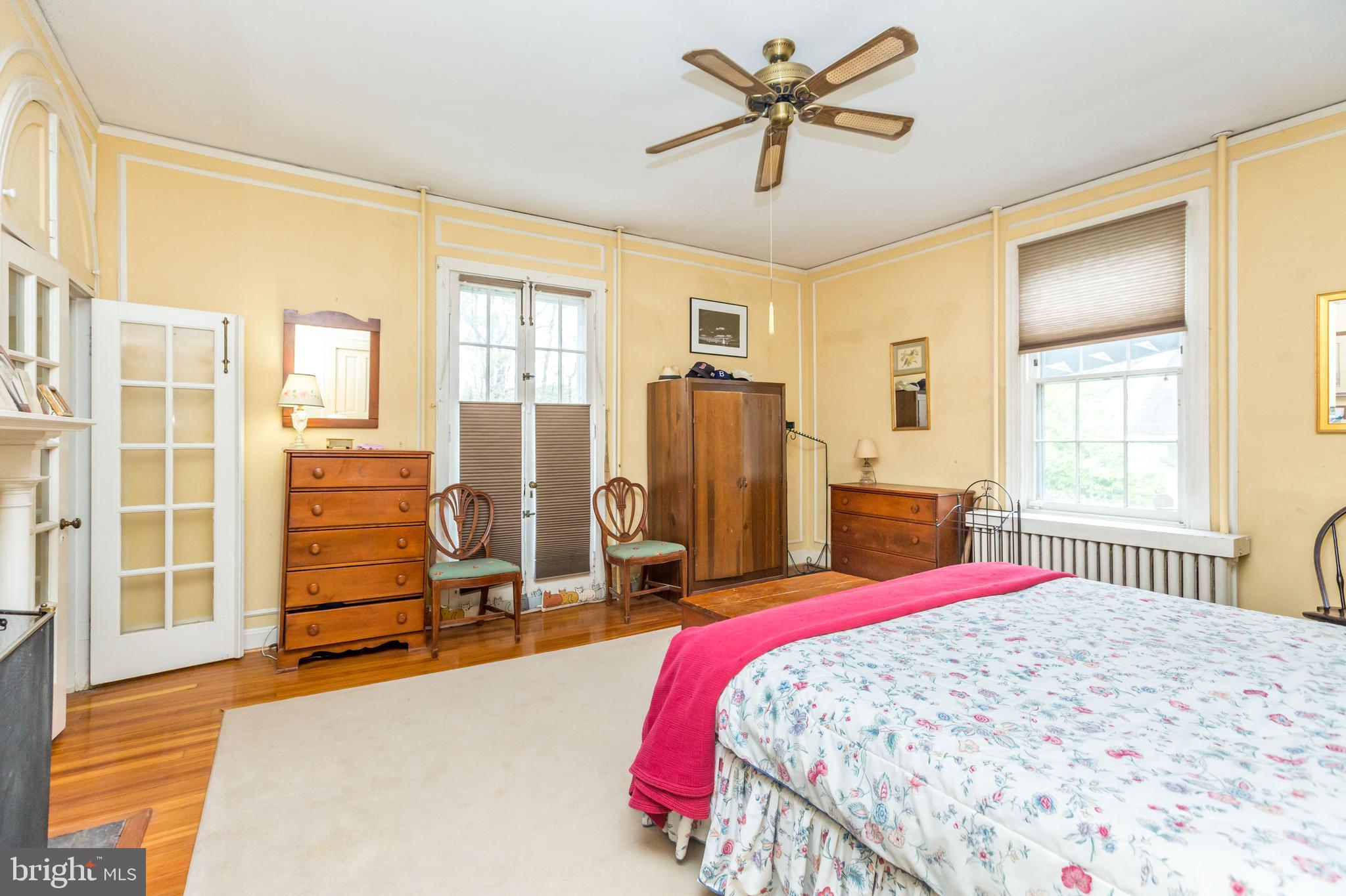 1608 Ruxton Road Towson, MD 21204 - Photo 10 of 18