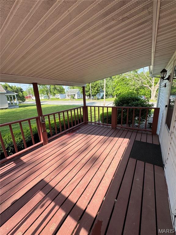 127 Hilton Avenue Panama, IL 62077 - Photo 8 of 23