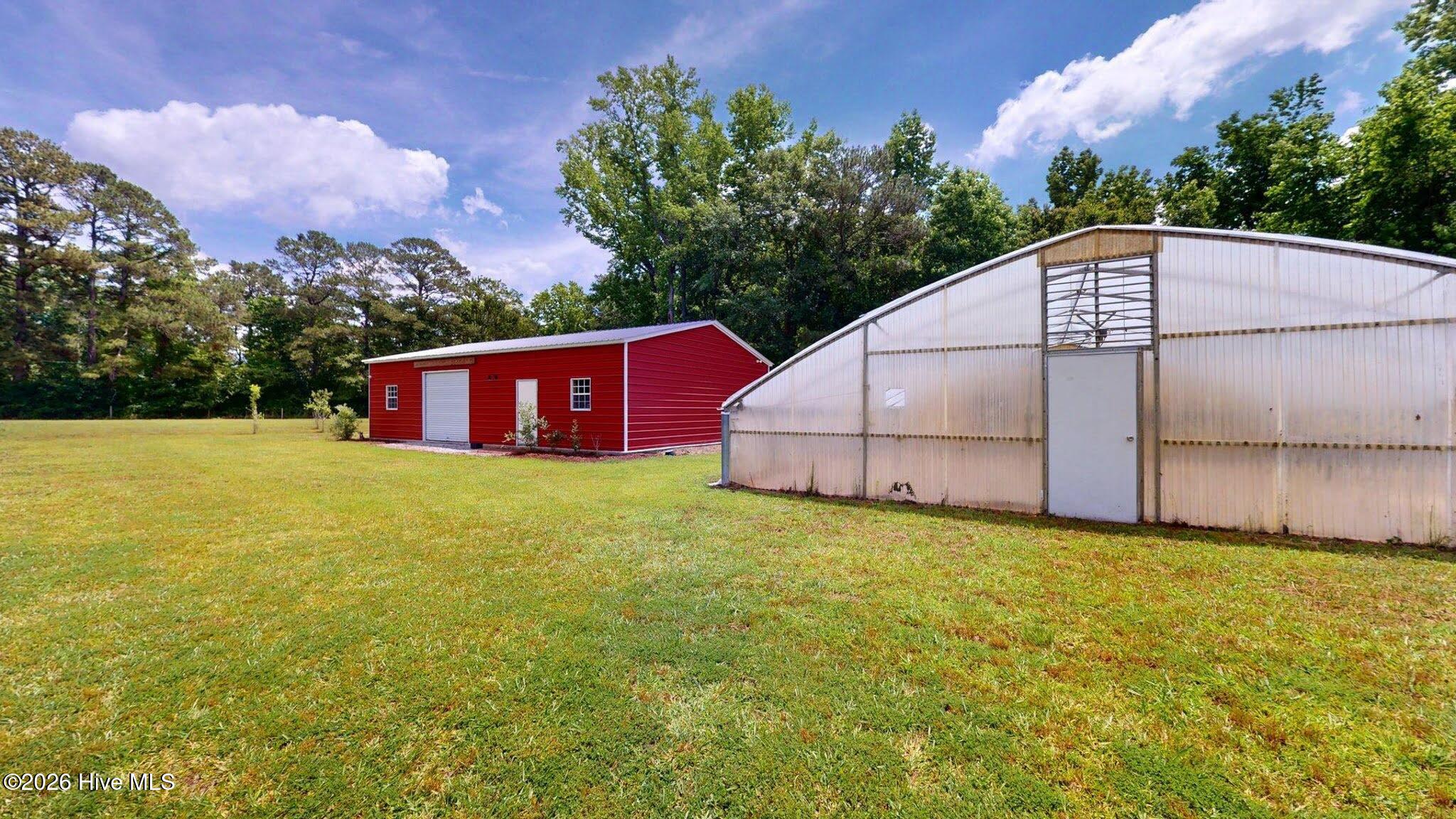 708 North Sunset Street Atkinson, NC 28421 - Photo 3 of 63