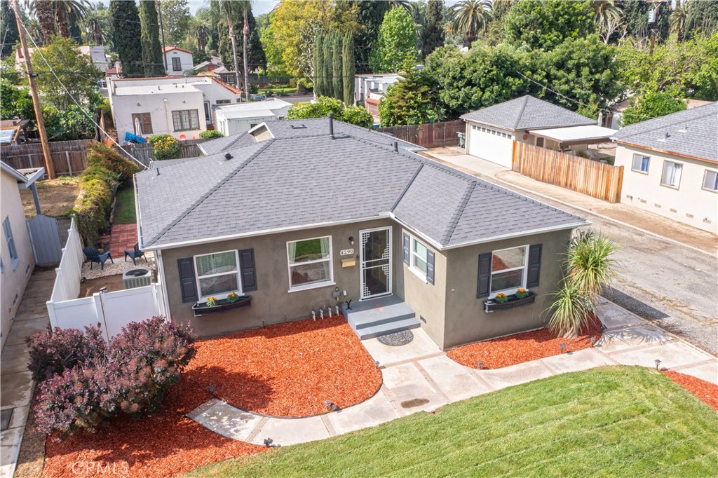 4290 Oakwood Place Riverside, CA 92506 - Photo 38 of 41 a aerial view of a house with yard patio and deck