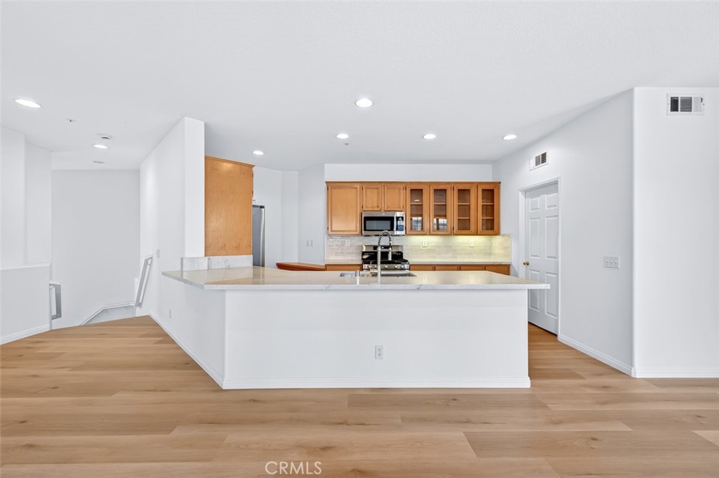 447 Ridgeway Irvine, CA 92620 - Photo 65 of 88