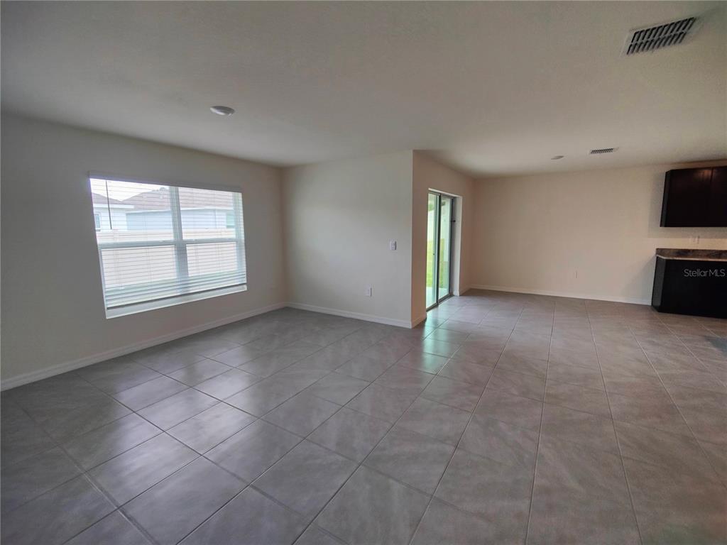 6939 Southeast 112th Street Belleview, FL 34420 - Photo 7 of 22