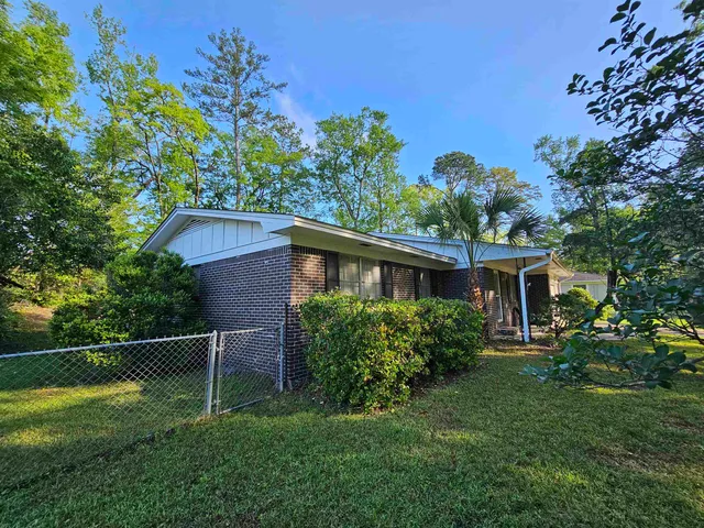 $325,000 | 2036 Trescott Drive, Tallahassee, FL 32308