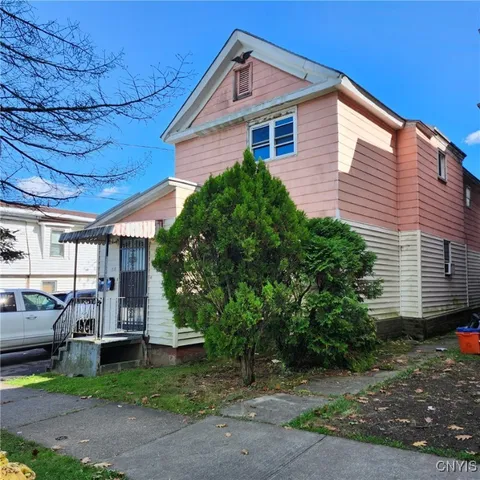 $137,900 | 1111 Jefferson Avenue, Utica, NY 13501