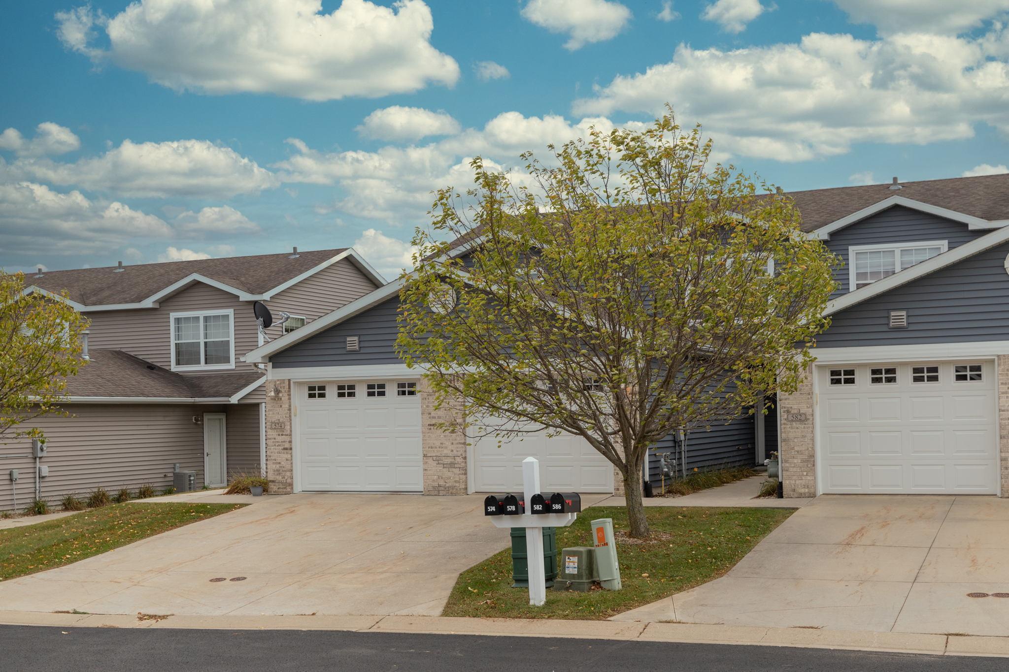 578 Pointe Court Southwest Rochester, MN 55902 - Photo 1 of 1