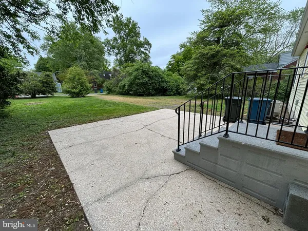 $1,950 | 303 Oak Avenue, Easton, MD 21601