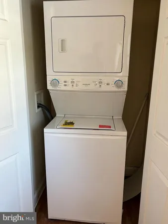 $1,950 | 303 Oak Avenue, Easton, MD 21601