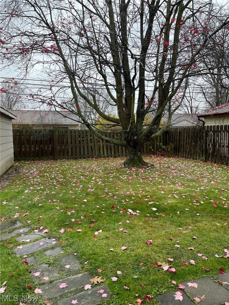 345 Barrett Road Berea, OH 44017 - Photo 2 of 13 Gallery Image 2